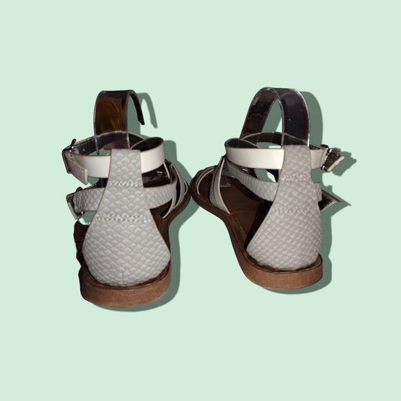 Circus by Sam Edelman Gray and White strappy Gladiator style sandals size 7.5 - Picture 3 of 6